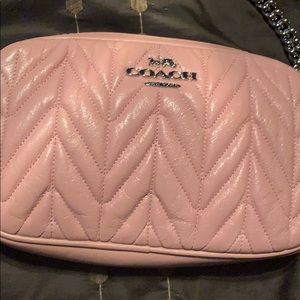 Authentic Coach belt bag. Can be worn 3ways.